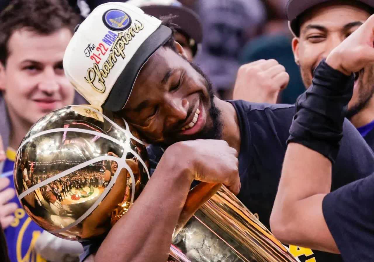 包含威金斯官方公布新规，迎来胜利引发争议，冲击季后赛球迷热议！的词条